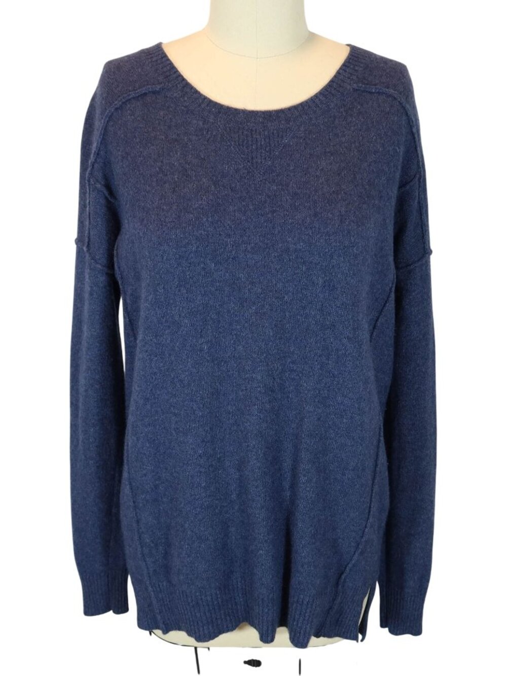 MAX STUDIO 100% Cashmere Reverse Seam Pullover Sweater Size L Blue Preppy